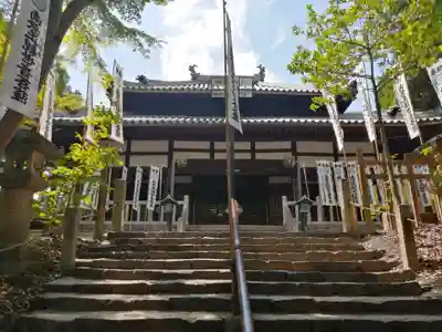 八事山 興正寺の本殿・本堂