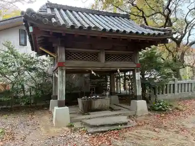 忌部神社の手水舎