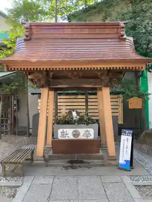 田無神社の手水舎