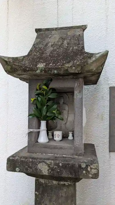 本古川町稲荷神社の地蔵