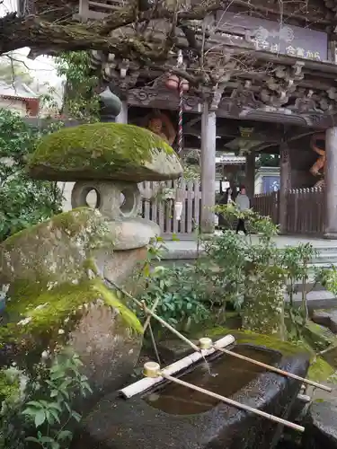 大聖院の手水舎