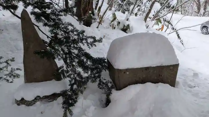 旭山立木大師堂の手水舎