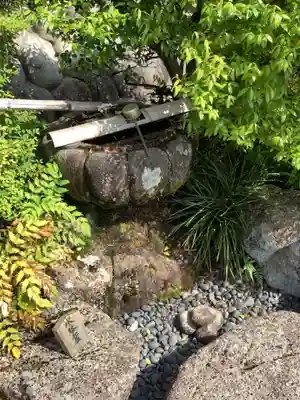 祐泉寺の手水舎