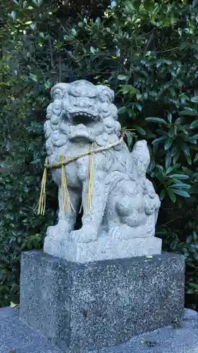 八幡神社の狛犬