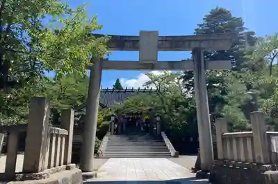 宇多須神社の鳥居