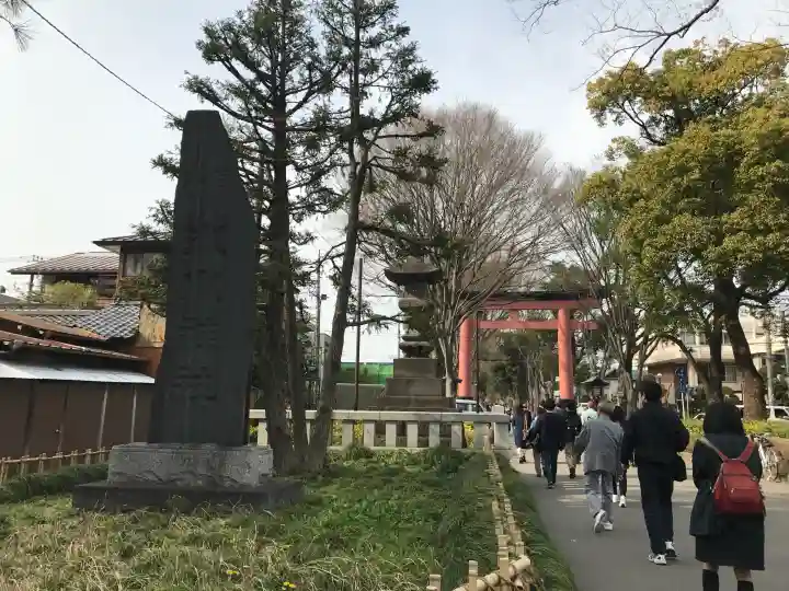 武蔵一宮氷川神社の{uncategorized: "未分類", other: "その他", undefined: "問題あり", building: "その他建物", grave: "お墓", sacred_gate: "鳥居", guardian: "狛犬", statue: "像", buddha: "仏像", history: "歴史", nature: "自然", garden: "庭園", animal: "動物", pagoda: "塔", temizu: "手水舎", mountain_gate: "山門・神門", sanctuary: "本殿・本堂", subordinate: "末社・摂社", art: "芸術", scenery: "景色", jizo: "地蔵", ema: "絵馬", goshuin: "御朱印", omikuji: "おみくじ", items: "授与品その他", amulet: "お守り", goshuincho: "御朱印帳", eats: "食事", festival: "お祭り", votive_dance: "神楽", shichigosan: "七五三参", wedding: "結婚式", experience: "体験その他", initially: "初詣", around: "周辺", anti_infection: "感染症対策"}