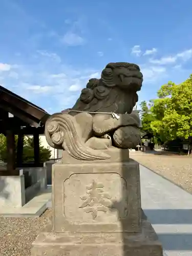十二神社の{uncategorized: "未分類", other: "その他", undefined: "問題あり", building: "その他建物", grave: "お墓", sacred_gate: "鳥居", guardian: "狛犬", statue: "像", buddha: "仏像", history: "歴史", nature: "自然", garden: "庭園", animal: "動物", pagoda: "塔", temizu: "手水舎", mountain_gate: "山門・神門", sanctuary: "本殿・本堂", subordinate: "末社・摂社", art: "芸術", scenery: "景色", jizo: "地蔵", ema: "絵馬", goshuin: "御朱印", omikuji: "おみくじ", items: "授与品その他", amulet: "お守り", goshuincho: "御朱印帳", eats: "食事", festival: "お祭り", votive_dance: "神楽", shichigosan: "七五三参", wedding: "結婚式", experience: "体験その他", initially: "初詣", around: "周辺", anti_infection: "感染症対策"}