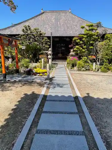 観音寺の本殿・本堂