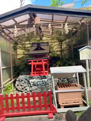 京濱伏見稲荷神社(神奈川県)
