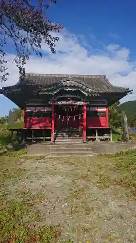 八幡神社の本殿・本堂