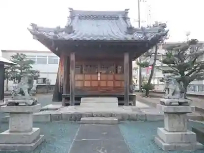 八柱神社の本殿・本堂