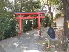 稲荷神社の鳥居