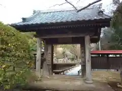 光触寺の山門