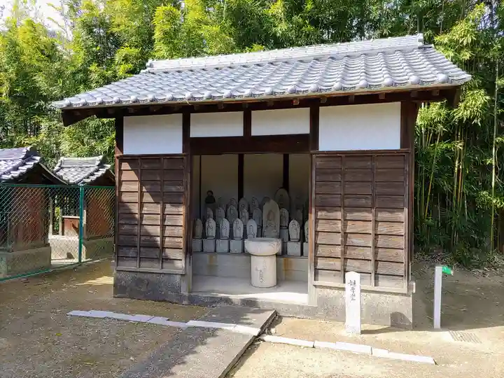 東雲寺の末社・摂社