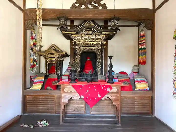 内池不動明王(滋賀県)