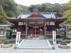 白山比咩神社の本殿