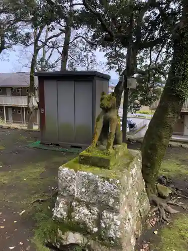 稲荷神社の狛犬