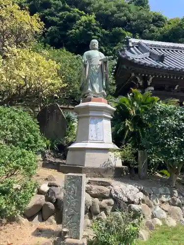 龍口寺の像