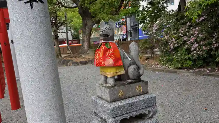 今益稲荷神社の狛犬