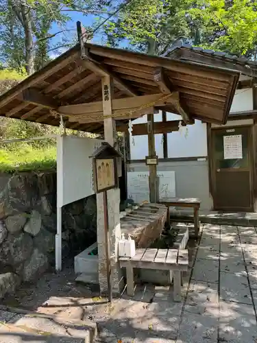 石上布都魂神社(岡山県)
