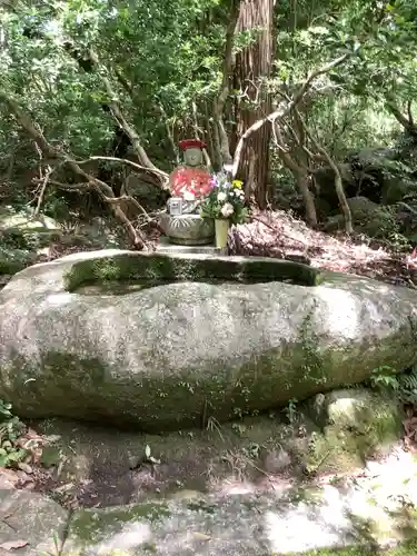 猿投神社山中観音堂の手水舎
