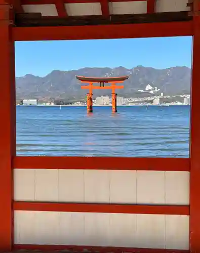 厳島神社(広島県)