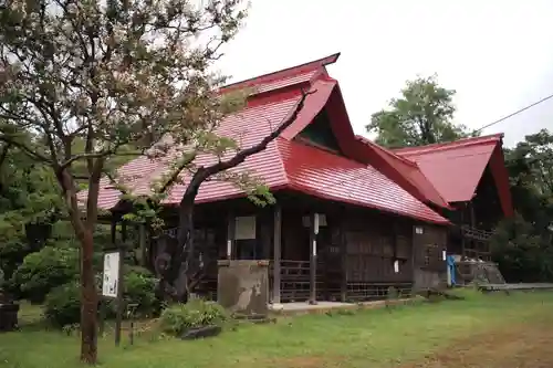 府中八幡宮の本殿