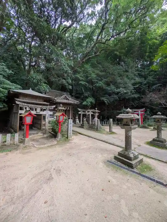 石穴稲荷神社(福岡県)