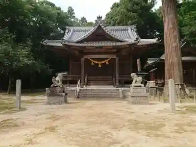 八幡宮の本殿・本堂
