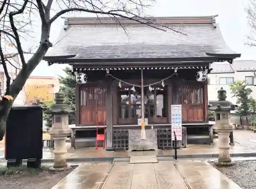 天沼熊野神社の{uncategorized: "未分類", other: "その他", undefined: "問題あり", building: "その他建物", grave: "お墓", sacred_gate: "鳥居", guardian: "狛犬", statue: "像", buddha: "仏像", history: "歴史", nature: "自然", garden: "庭園", animal: "動物", pagoda: "塔", temizu: "手水舎", mountain_gate: "山門・神門", sanctuary: "本殿・本堂", subordinate: "末社・摂社", art: "芸術", scenery: "景色", jizo: "地蔵", ema: "絵馬", goshuin: "御朱印", omikuji: "おみくじ", items: "授与品その他", amulet: "お守り", goshuincho: "御朱印帳", eats: "食事", festival: "お祭り", votive_dance: "神楽", shichigosan: "七五三参", wedding: "結婚式", experience: "体験その他", initially: "初詣", around: "周辺", anti_infection: "感染症対策"}