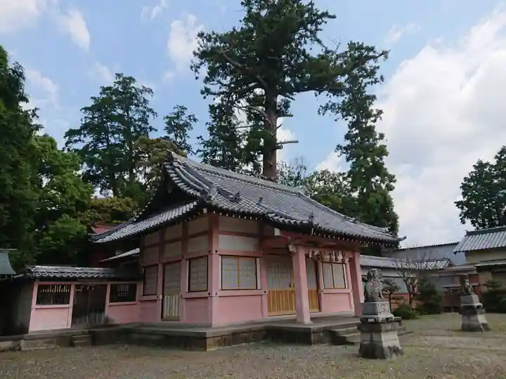 八幡社の本殿・本堂