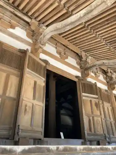 朝光寺の本殿・本堂