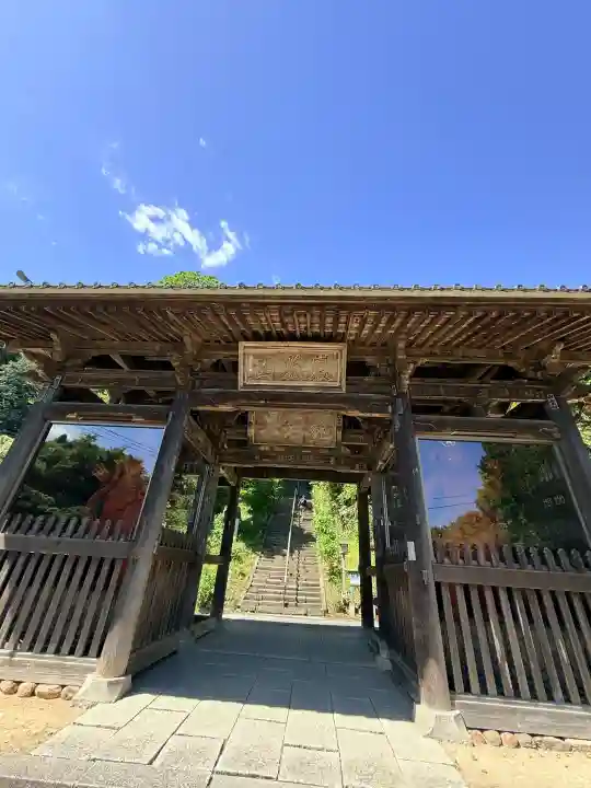 正法寺の{uncategorized: "未分類", other: "その他", undefined: "問題あり", building: "その他建物", grave: "お墓", sacred_gate: "鳥居", guardian: "狛犬", statue: "像", buddha: "仏像", history: "歴史", nature: "自然", garden: "庭園", animal: "動物", pagoda: "塔", temizu: "手水舎", mountain_gate: "山門・神門", sanctuary: "本殿・本堂", subordinate: "末社・摂社", art: "芸術", scenery: "景色", jizo: "地蔵", ema: "絵馬", goshuin: "御朱印", omikuji: "おみくじ", items: "授与品その他", amulet: "お守り", goshuincho: "御朱印帳", eats: "食事", festival: "お祭り", votive_dance: "神楽", shichigosan: "七五三参", wedding: "結婚式", experience: "体験その他", initially: "初詣", around: "周辺", anti_infection: "感染症対策"}