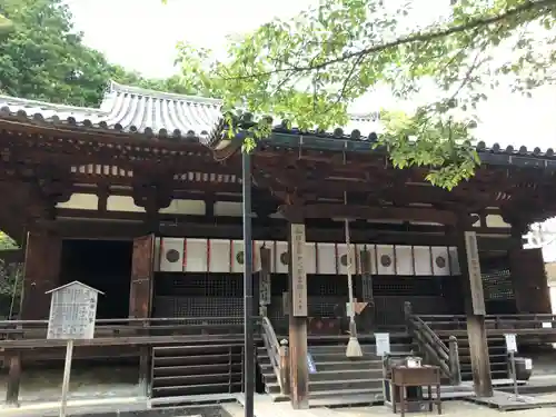 霊山寺の本殿・本堂