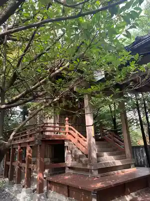 湖山神社の本殿・本堂