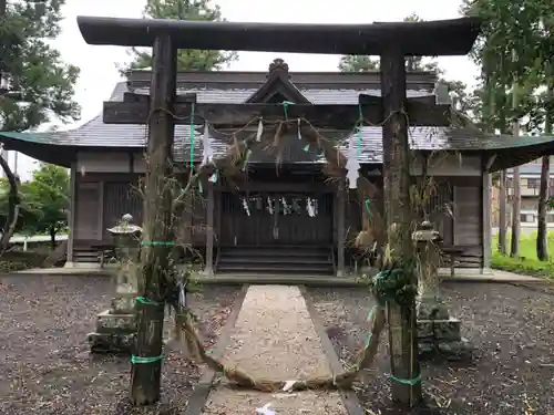 深淵神社の鳥居