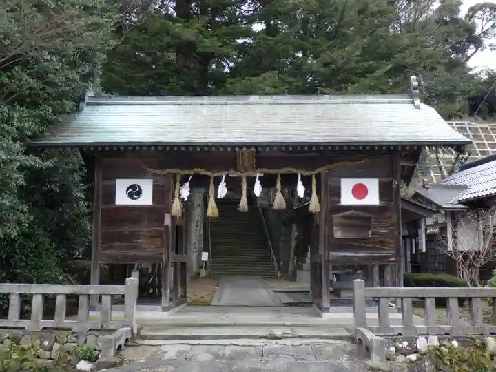 逢坂八幡神社の山門・神門