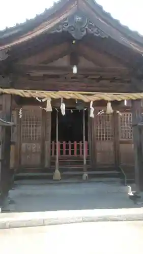 闇無浜神社の本殿