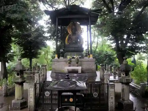 瀧泉寺（目黒不動尊）の仏像