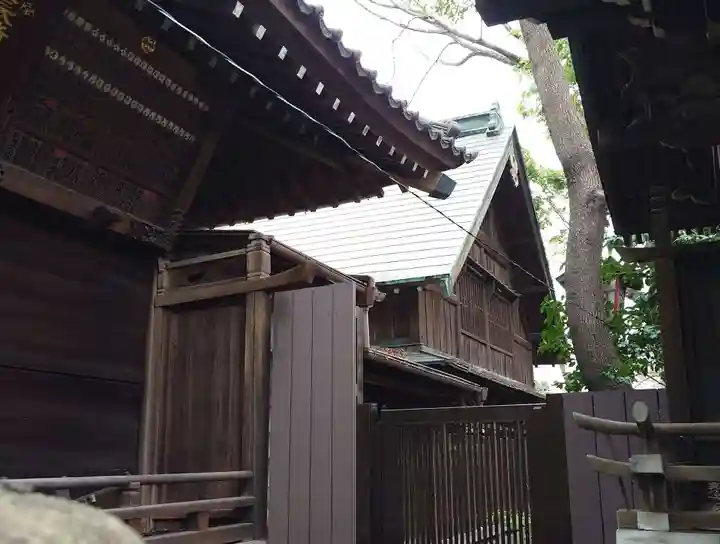 長崎神社の本殿・本堂
