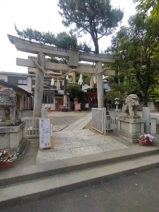 蒔田杉山神社の{uncategorized: "未分類", other: "その他", undefined: "問題あり", building: "その他建物", grave: "お墓", sacred_gate: "鳥居", guardian: "狛犬", statue: "像", buddha: "仏像", history: "歴史", nature: "自然", garden: "庭園", animal: "動物", pagoda: "塔", temizu: "手水舎", mountain_gate: "山門・神門", sanctuary: "本殿・本堂", subordinate: "末社・摂社", art: "芸術", scenery: "景色", jizo: "地蔵", ema: "絵馬", goshuin: "御朱印", omikuji: "おみくじ", items: "授与品その他", amulet: "お守り", goshuincho: "御朱印帳", eats: "食事", festival: "お祭り", votive_dance: "神楽", shichigosan: "七五三参", wedding: "結婚式", experience: "体験その他", initially: "初詣", around: "周辺", anti_infection: "感染症対策"}