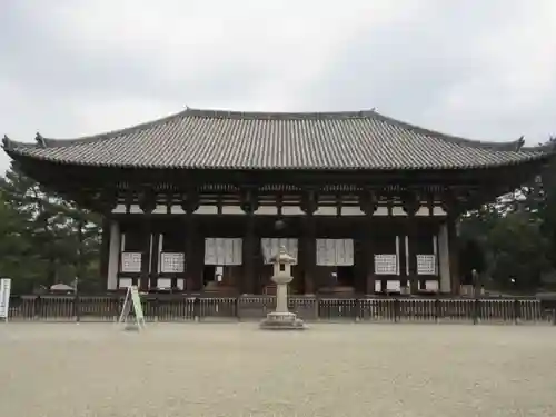興福寺の本殿・本堂