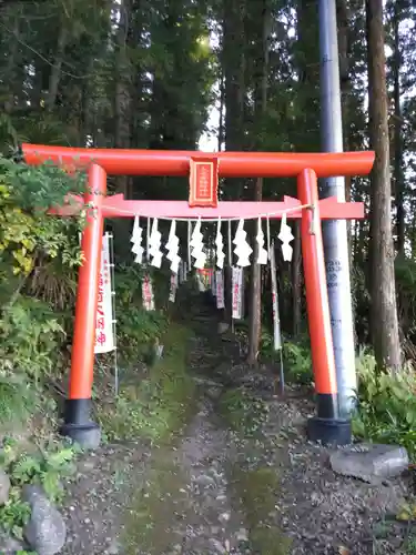 秩父札所十一番 常楽寺の末社