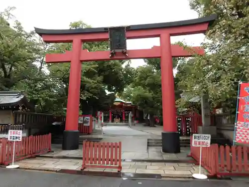 御霊神社の鳥居