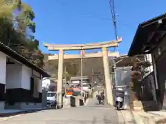 由加山 由加神社本宮の鳥居