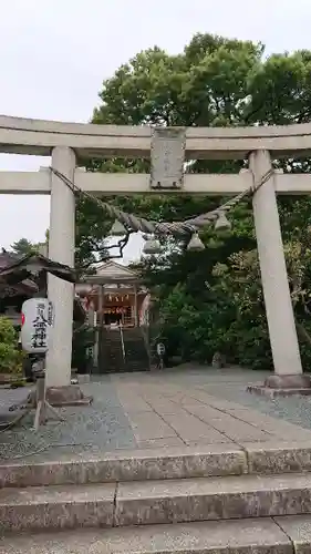 八雲神社(緑町)の鳥居