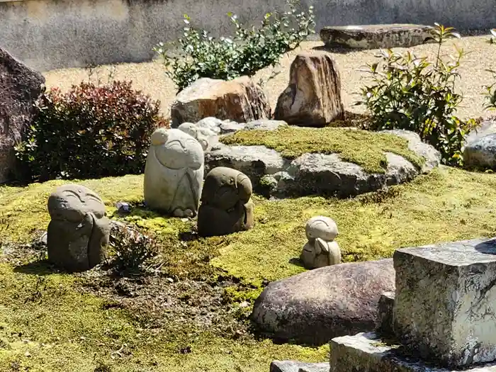 歓喜院の建物その他