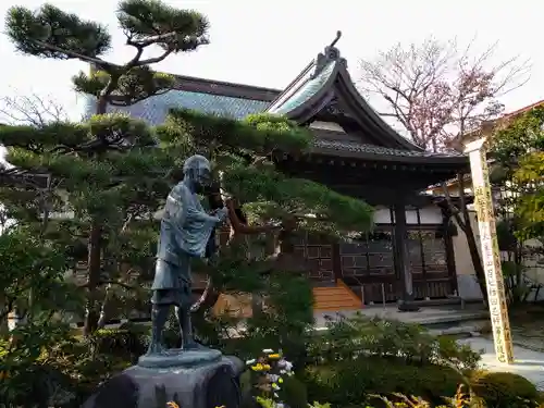 阿弥陀寺の本殿