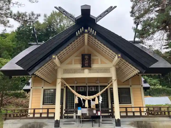 滝上神社(北海道)