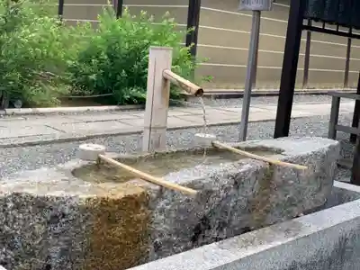 高台寺天満宮の手水舎